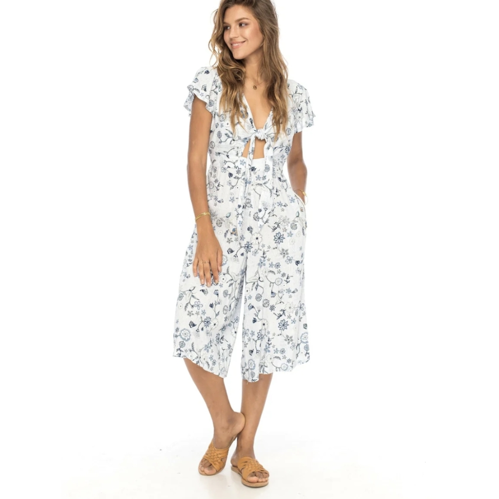 Skemo magnolia jumpsuit white blue floral beaded large l